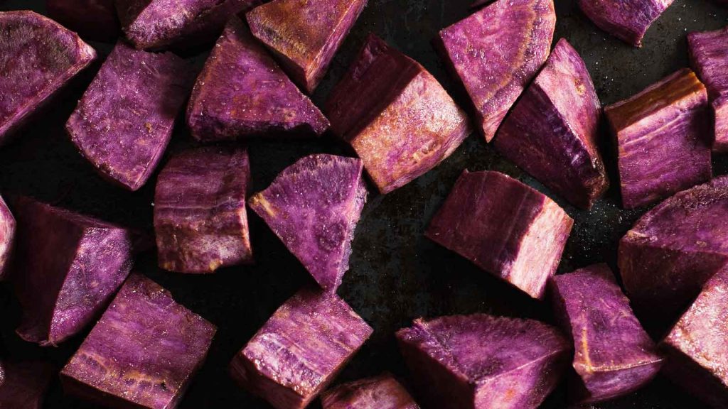 Batata morada la horno