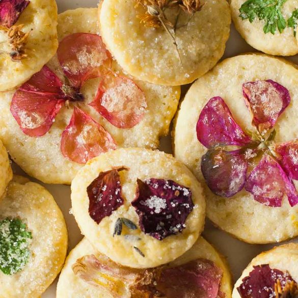 pressed flowers shortbread cookies